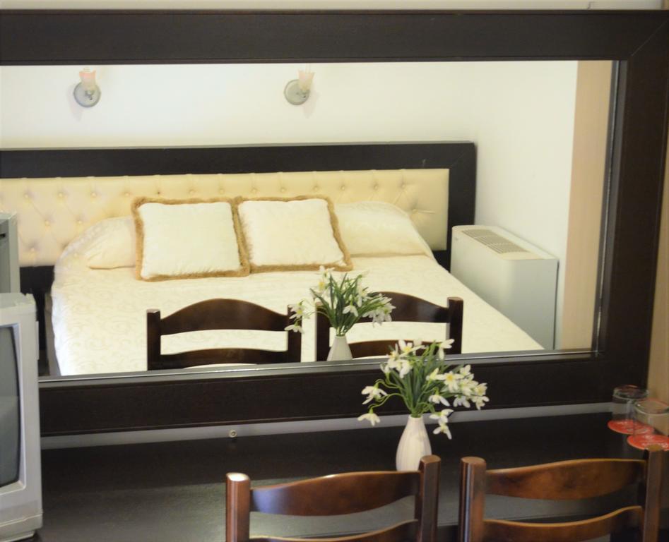 Jb Hotel Sarandë 外观 照片