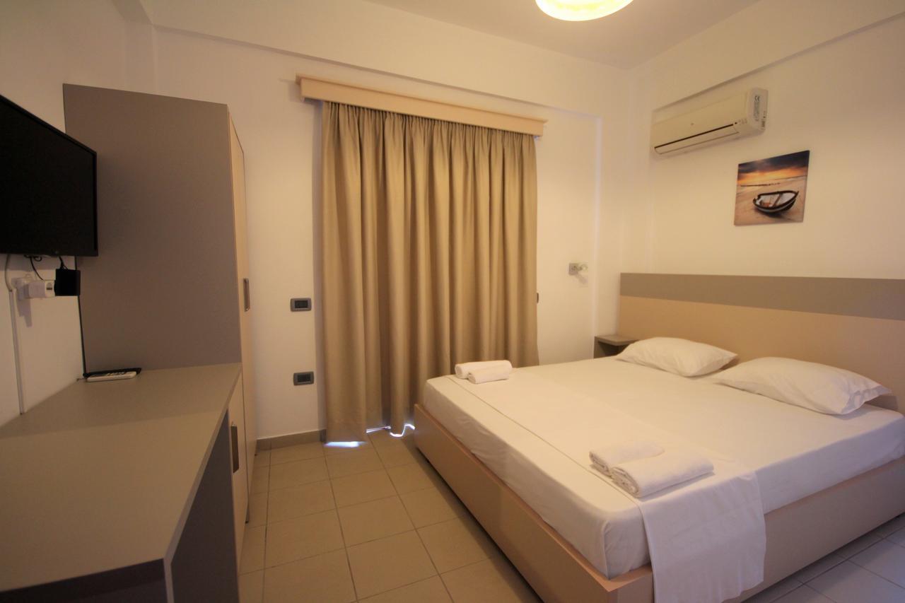 Jb Hotel Sarandë 外观 照片