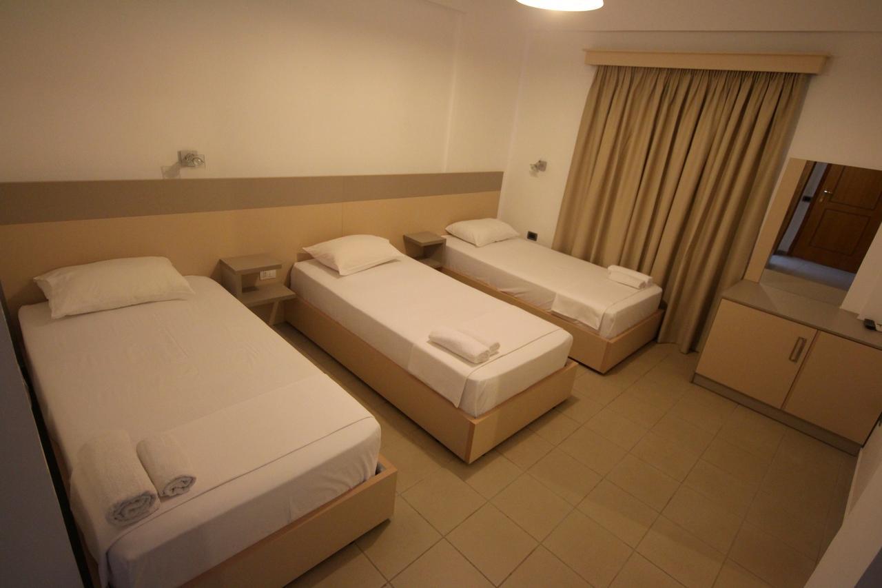 Jb Hotel Sarandë 外观 照片